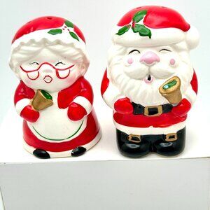 Vintage Mr. & Mrs. Santa Claus Salt & Pepper Shakers Ceramic Christmas Decor